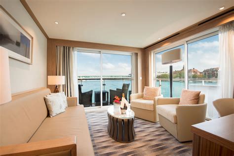 Guide to Viking River Cruise Suites and Staterooms - Alaska to Mickey