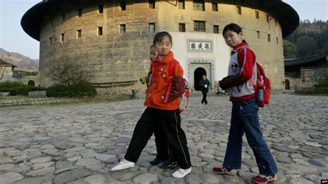 Decline of Hakka in Southern China Shows Bigger Problems Ahead