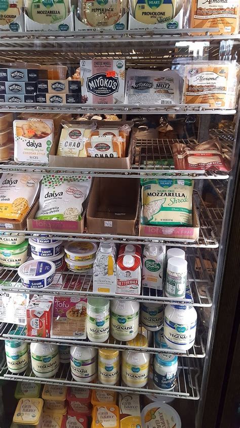 The Good Earth Natural Foods - Indianapolis Indiana Health Store - HappyCow