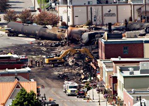 Environmental impact of Lac-Megantic disaster still unclear | CTV News