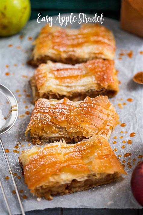 Easy Apple Strudel - Annie's Noms