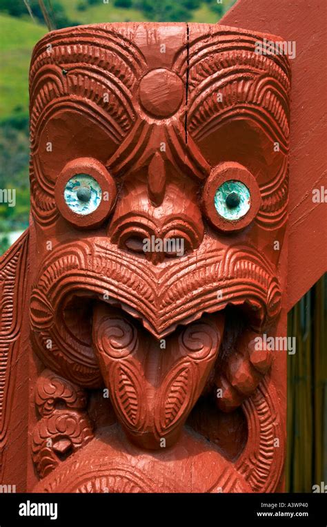 Traditional Maori wood carving Stock Photo: 3547711 - Alamy