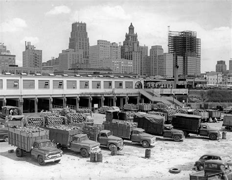 Farmers markets in Houston: A history