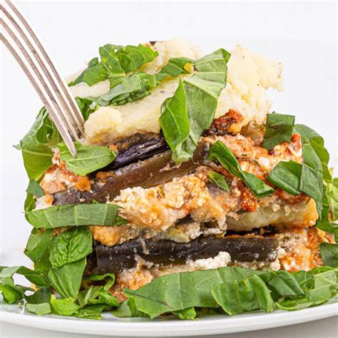 Eggplant, Vegan cheese lasagna | Rachael Ray Show | Healthy entrees, Recipes, Good food