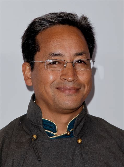 Sonam Wangchuk begins his 7th day ‘climate fast’ in Ladakh