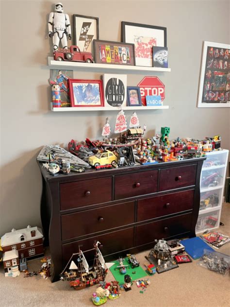 Lindsay's Sweet World: The Best Way to Display Lego Builds - Jacob’s Lego Museum and Updated Bedroom