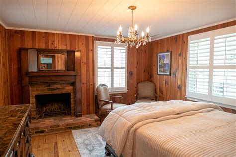 DAHLONEGA INN ON MAIN - Updated June 2024 - 25 Photos - 168 W Main St ...