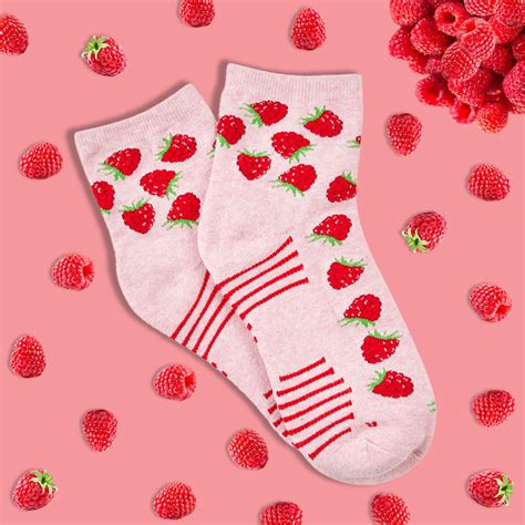 8 Divine Smelling Aromatherapy Socks That Deserve Space In Your ...