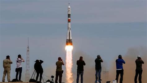 Soyuz space capsule carrying astronauts lands in Kazakhstan - SABC News ...