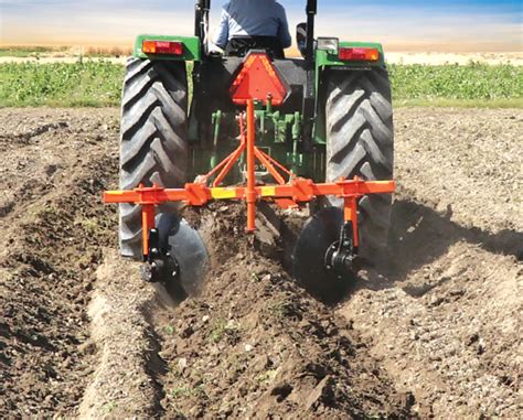 Revolutionize Your Farming with our High-Performance Ridger Disc Plough - Chain sprocket,pto ...