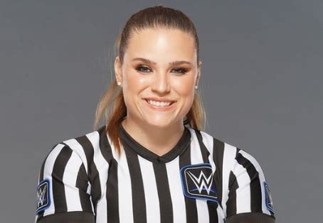 WWE Female Referee Jessika Carr Hot Pics, Wiki, Age, Bio, Real Name, Husband, Body Stats ...