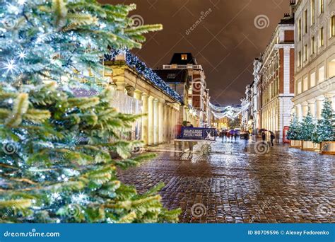 Christmas Lights 2016 in Covent Garden, London Editorial Photo - Image ...