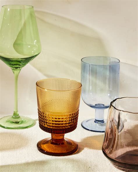 Colorful Glassware — How to Get This Vintage-Inspired Trend | Apartment ...