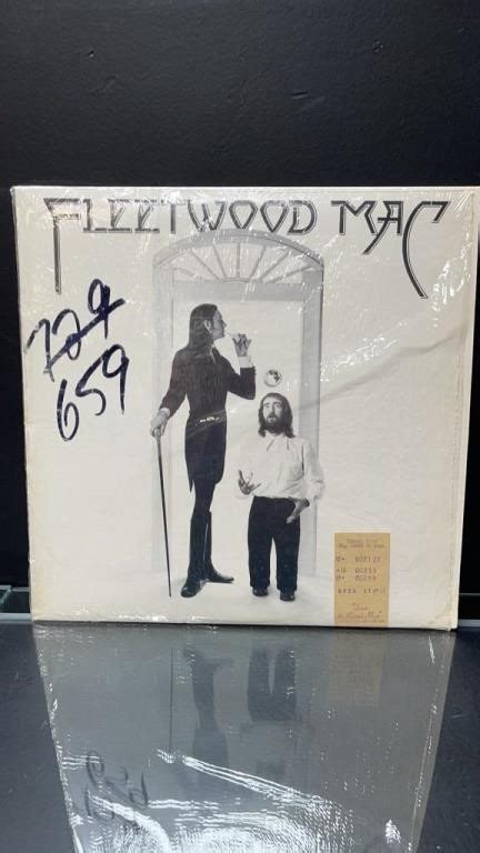 1975 Fleetwood Mac " White Album " With June 1977 | Live and Online Auctions on HiBid.com