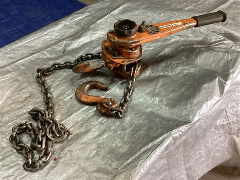 1 1/2 Ton Chain Hoist BigIron Auctions