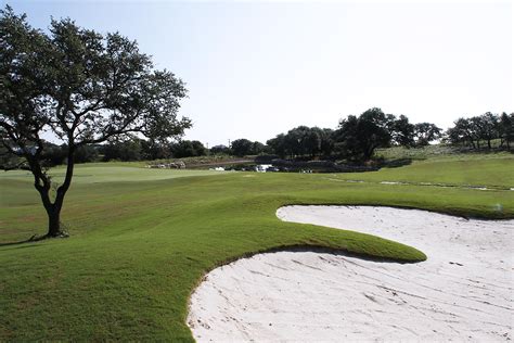 Kissing Tree becomes first Texas public golf course to open in 6 years | San Marcos Record