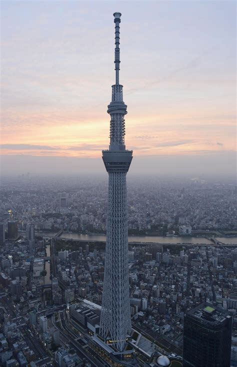 Tokyo Skytree: World’s Tallest Tower and Japan’s New Landmark Opens [VIDEO/PHOTOS]