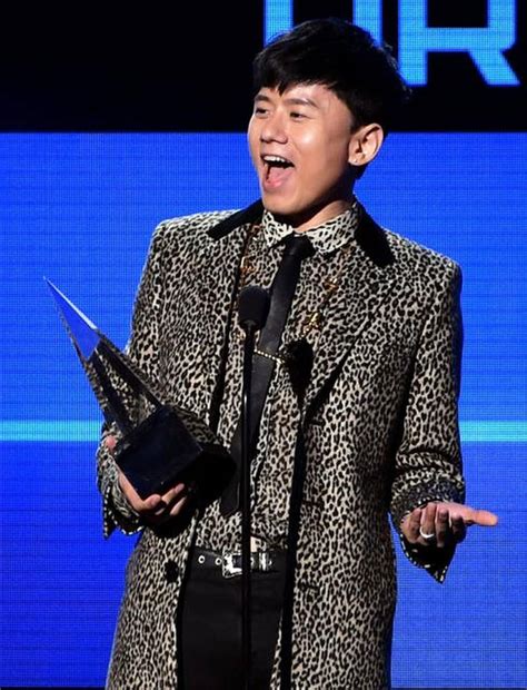 Top Chinese Musician, Zhang Jie, Presented With International Artist Award At 2014 American ...