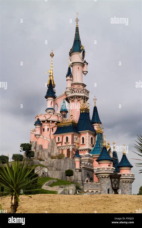 Sleeping Beauty Castle, Fantasyland, Disneyland Paris theme park, Marne ...