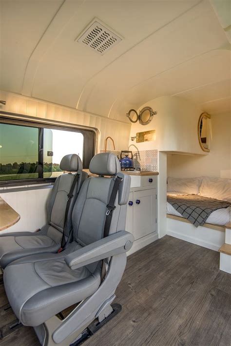 Ideas For Camper Van Conversions(39) | Interiores de caravanas ...