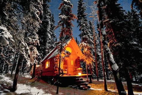 The 6 Best Places To See The Northern Lights In Canada | Tripping.com ...