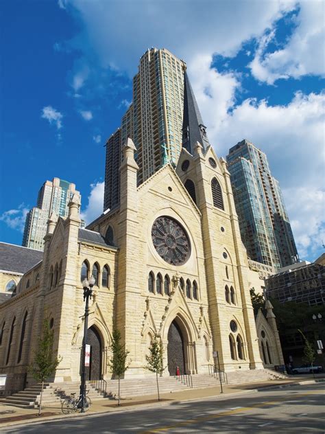 Beautiful Churches in Chicago