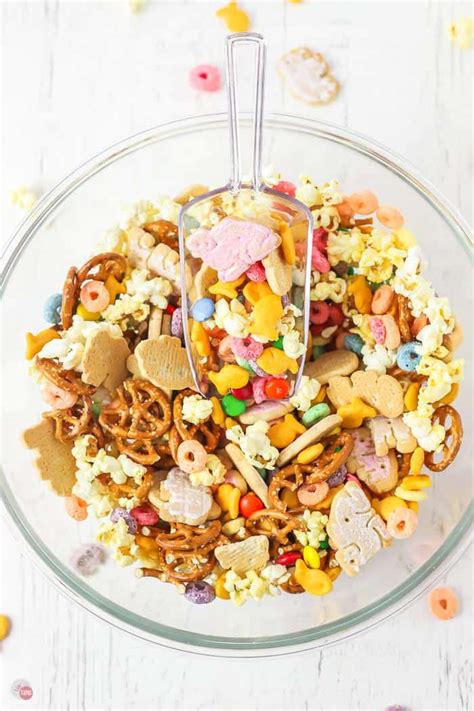 Kids Party Snack Mix {Easy & Party Perfect!} - Take Two Tapas