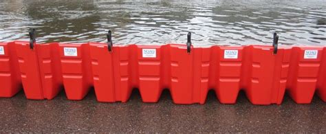 Portable flood barrier by NOAQ | Flood barrier, Flood wall, Flood prevention