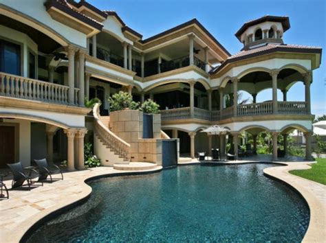 Estate of the Day: $22.9 Million Beachfront Mansion in Naples, Florida ...