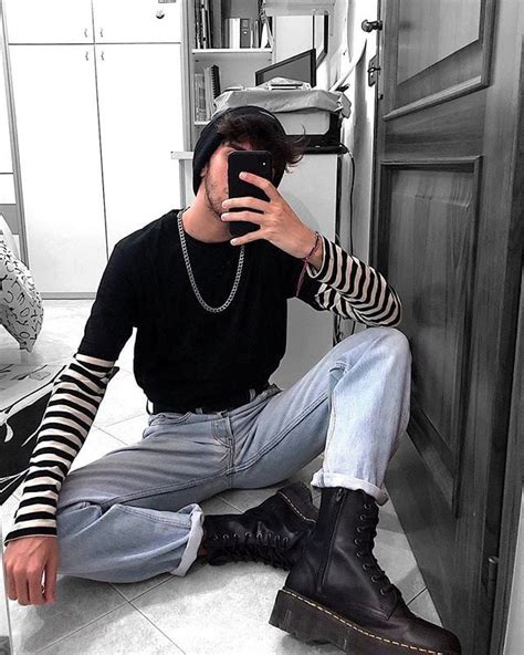 How to Dress Like an Eboy, Outfits and Style – VAGA magazine