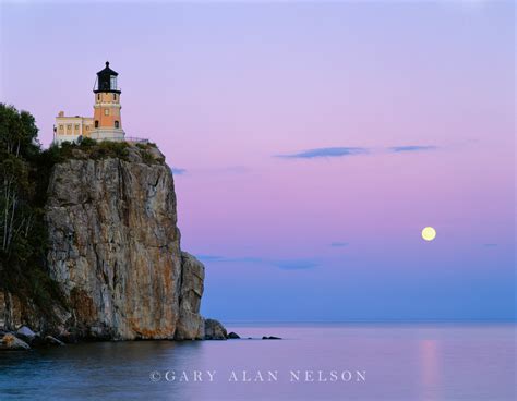 Full Moon over Split Rock Lighthouse | Split Rock Lighthouse State Park ...