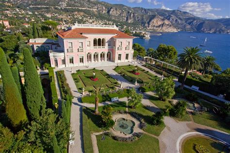 Visit the Rothschild Villa and Gardens in Saint-Jean-Cap-Ferrat