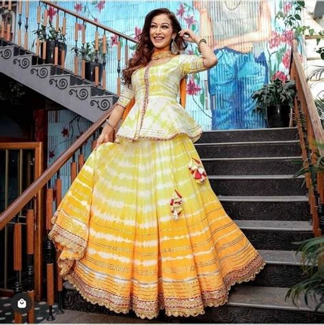 Traditional dress for Women | Dresses Images 2022