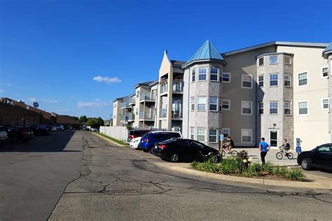 Stoughton Condo Apartments - Stoughton, WI 53589