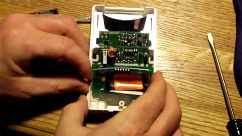 ADT Sentrol AP450W Motion Detector Disassembly & Battery Replacement - YouTube