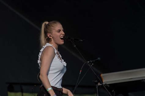 London Grammar Live at Lollapalooza