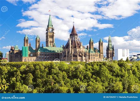 Parliament Hill, Ottawa, Canada Stock Image - Image of cityscape, hill ...