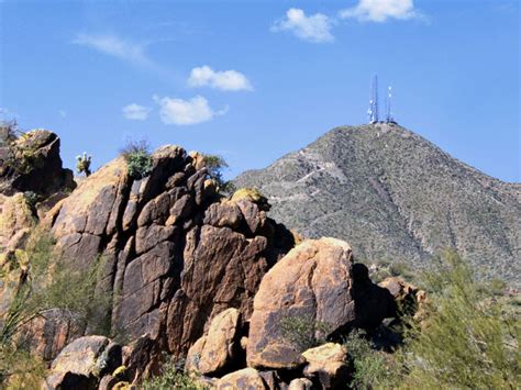 Thompson Peak Hiking Trail: A challenging slog to outstanding 360° views.