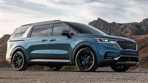 Check out the new 2022 Kia Carnival minivan - MarketWatch