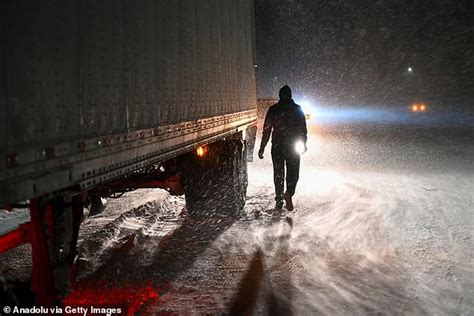 Incredible drone footage shows huge backlog of trucks and cars stuck in ...