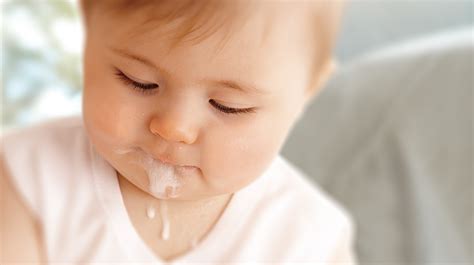 My Baby Vomits After Breastfeeding, Is It Normal? | New Health Advisor