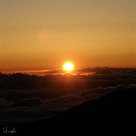 Mt. Haleakala sunrise - Maui, HI | Haleakala sunrise, Sunrise, Nature