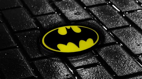 Batman 3D Wallpaper - WallpaperSafari