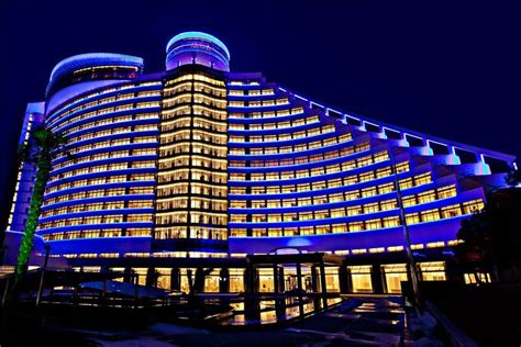 Jumeirah Bilgah Beach Hotel in Baku, Azerbaijan | Beach hotels, Resort ...