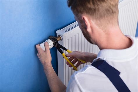 Radiator Maintenance Tips for the Summer | Stelrad Radiators