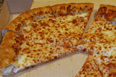 Pizza Hut Stuffed Crust Cheese Pizza | chapstickaddict | Flickr