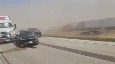 Illinois Dust Storm Causes 80-Vehicle Crash, Shuts…