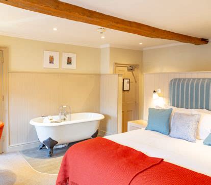 Rooms - 14 bedrooms | The Crown, Southwold - Adnams