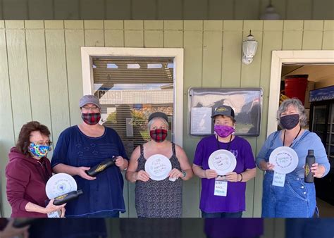 Volunteers of Douglas County, OR - Behind the Scenes at Food Pantry - Rural Community Builders