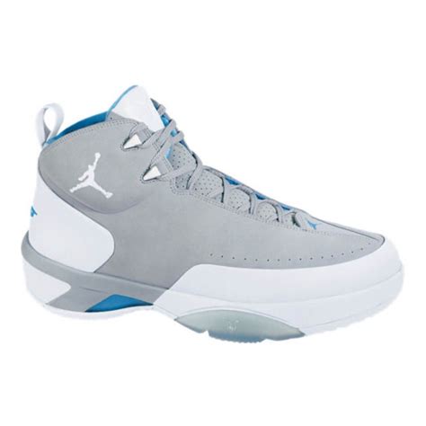 What Pros Wear: Carmelo Anthony's Jordan Melo M3 Shoes - What Pros Wear